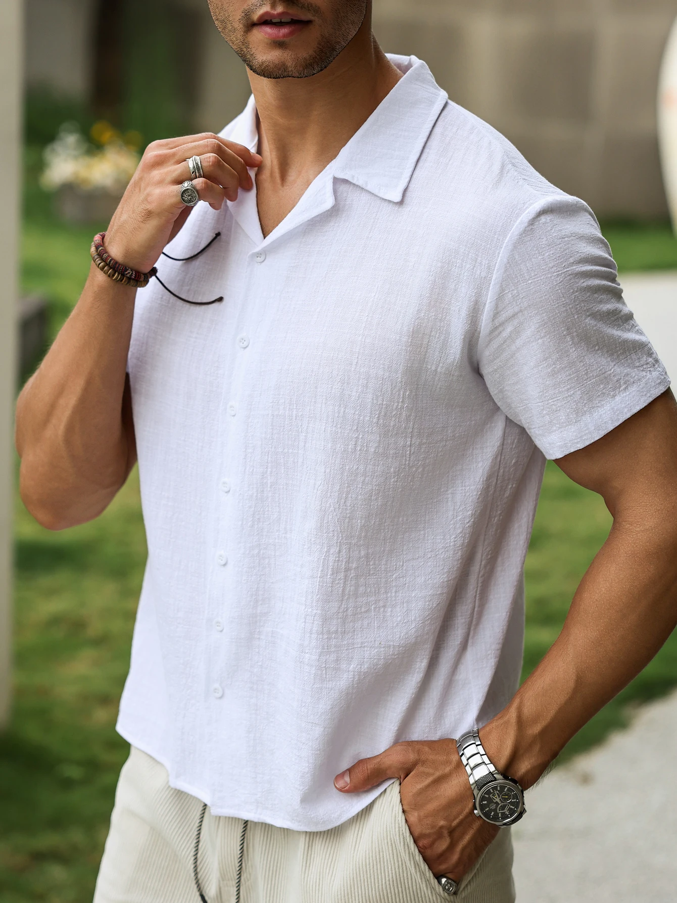 A men's solid color linen shirt with a casual, vacation, beach-friendly, breathable, lightweight, and comfortable design suitabl