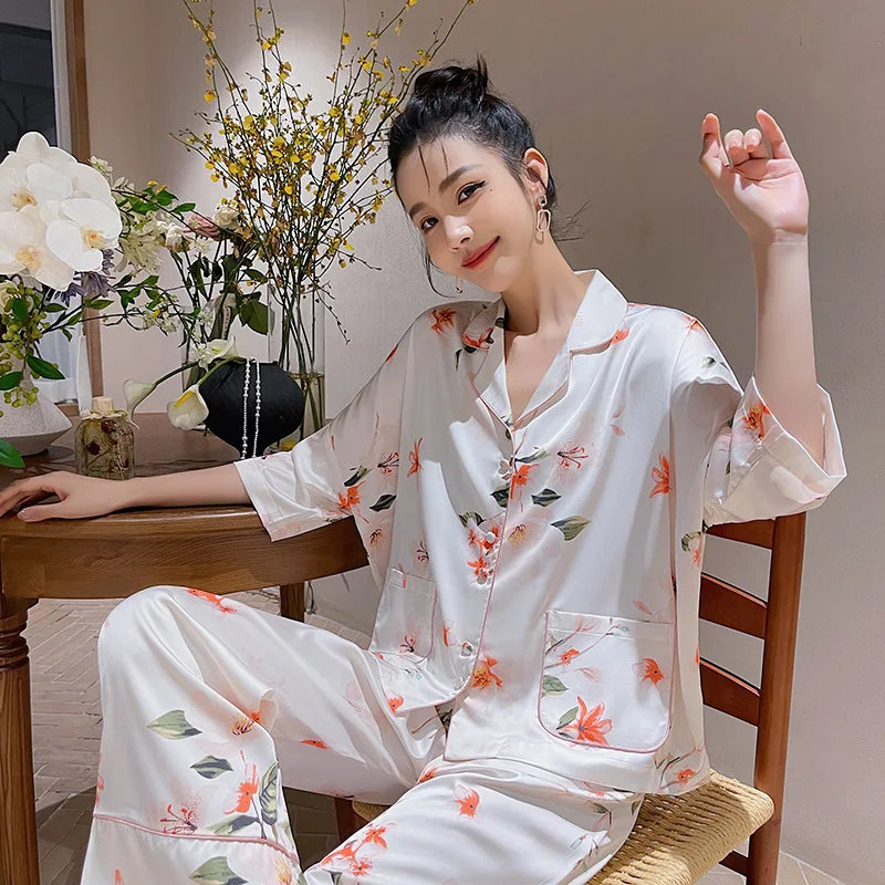 Bat-sleeve Ice Silk Pajamas Women's Spring New Lilies Loose Women's Household Clothes Suit Fashion Version Light And Thin Summer