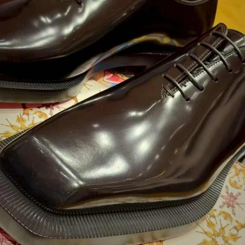 الرجال السود ساحة تو أحذية من الجلد الفاخرة الدانتيل متابعة سميكة سوليد حذاء رسمي 2025 موضة عادية النمط البريطاني أحذية رياضية رسمية #3