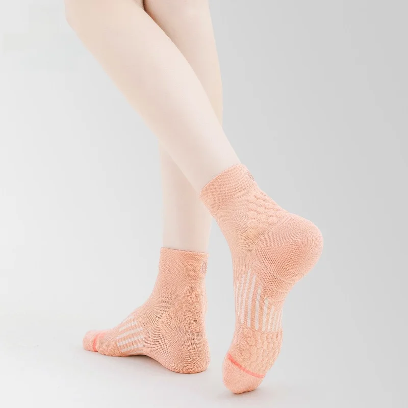 Sport's House Chaussettes mi-mollet respirantes pour la course à pied, chaussettes de sport absorbant la sueur et désodorisantes pour femme