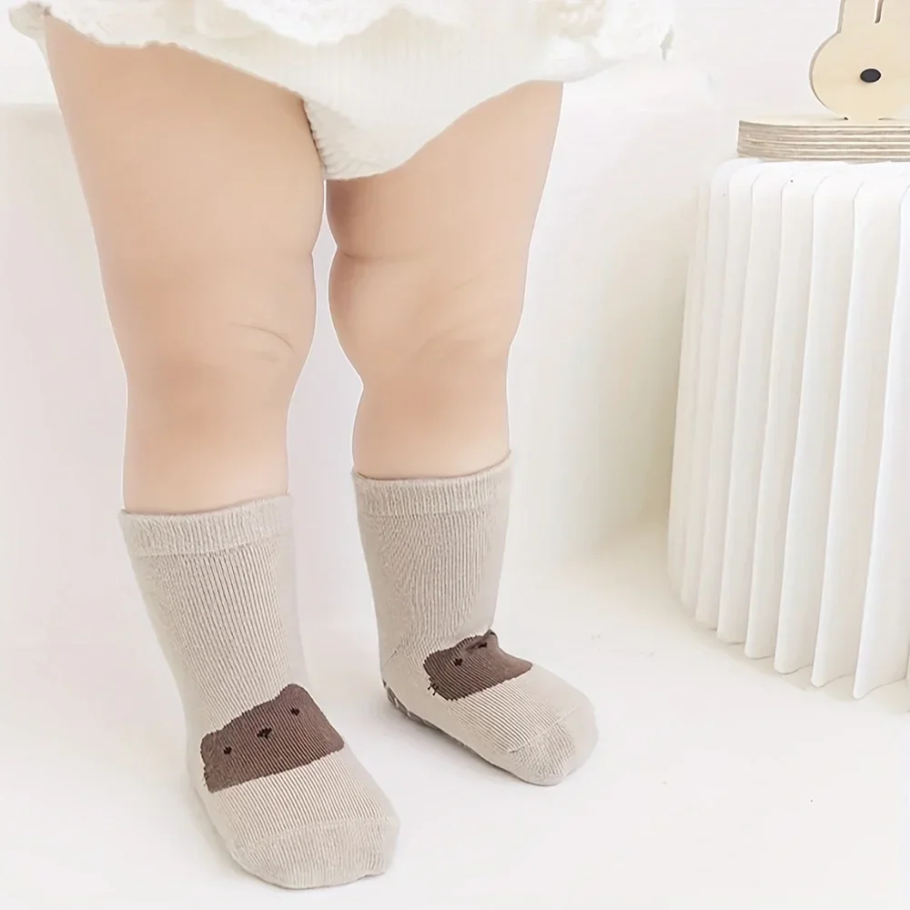 6 Paar Herbst- und Winter-Baby-Trampolin-Socken mit großflächigem Klebepunkt, rutschfeste Bodensocken für Babys und Kleinkinder, große Cartoon-Muster – Detail 8