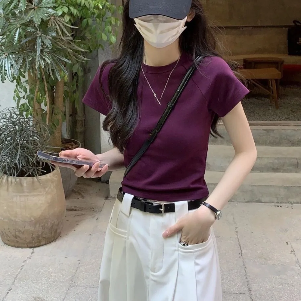 Urocza koszulka z krótkim rękawem w jednolitym kolorze, elegancki, dopasowany krój, krótki top w stylu Y2K, słodkie koszulki w stylu koreańskim dla kobiet i dziewcząt.