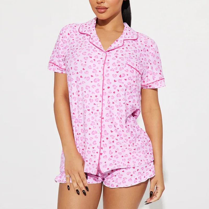 

Комплект из 2 предметов: женская летняя пижама с принтом в виде сердец, топ с отложным воротником и короткие шорты, повседневная домашняя одежда для сна