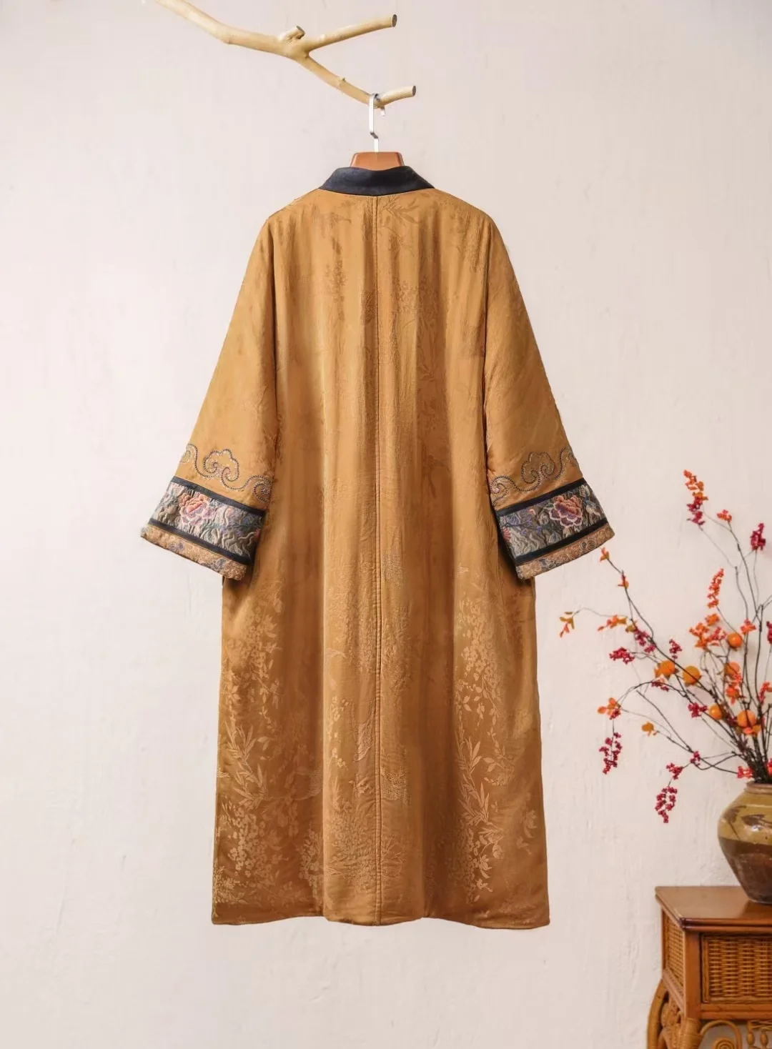 Luxury winter clothes Yellow natural silk + rayon loose vintage women coat national style embroidery thin Long padding outerwear