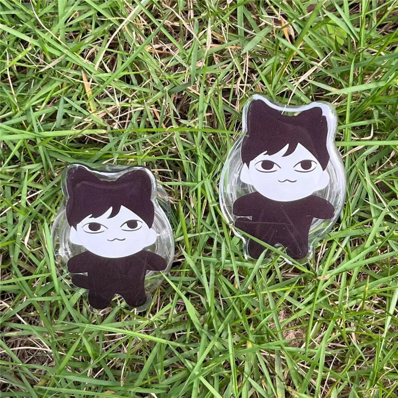 

New Kpop Younghoon Hwall Acrylic Keychain Phone Ring Holder Black Bag Pendant Cute Creative Charm Car Keyring Friends Fans Gifts