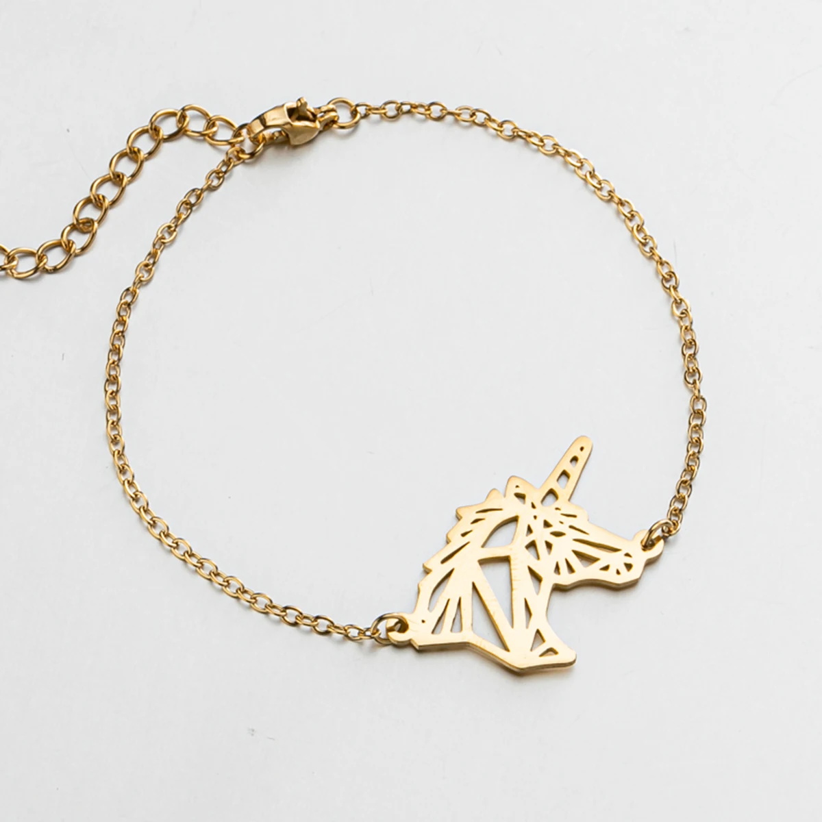 Fashionable Hollow Out Bracelet Woman And Men Tiger Fox Horse Pattern Stainless Steel Adjustable Bracelets Jewelry Accessories