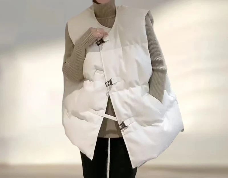 2025 Fashion Retro Vest Autumn and Winter New Round Neck Metal Buckle Loose Jacket