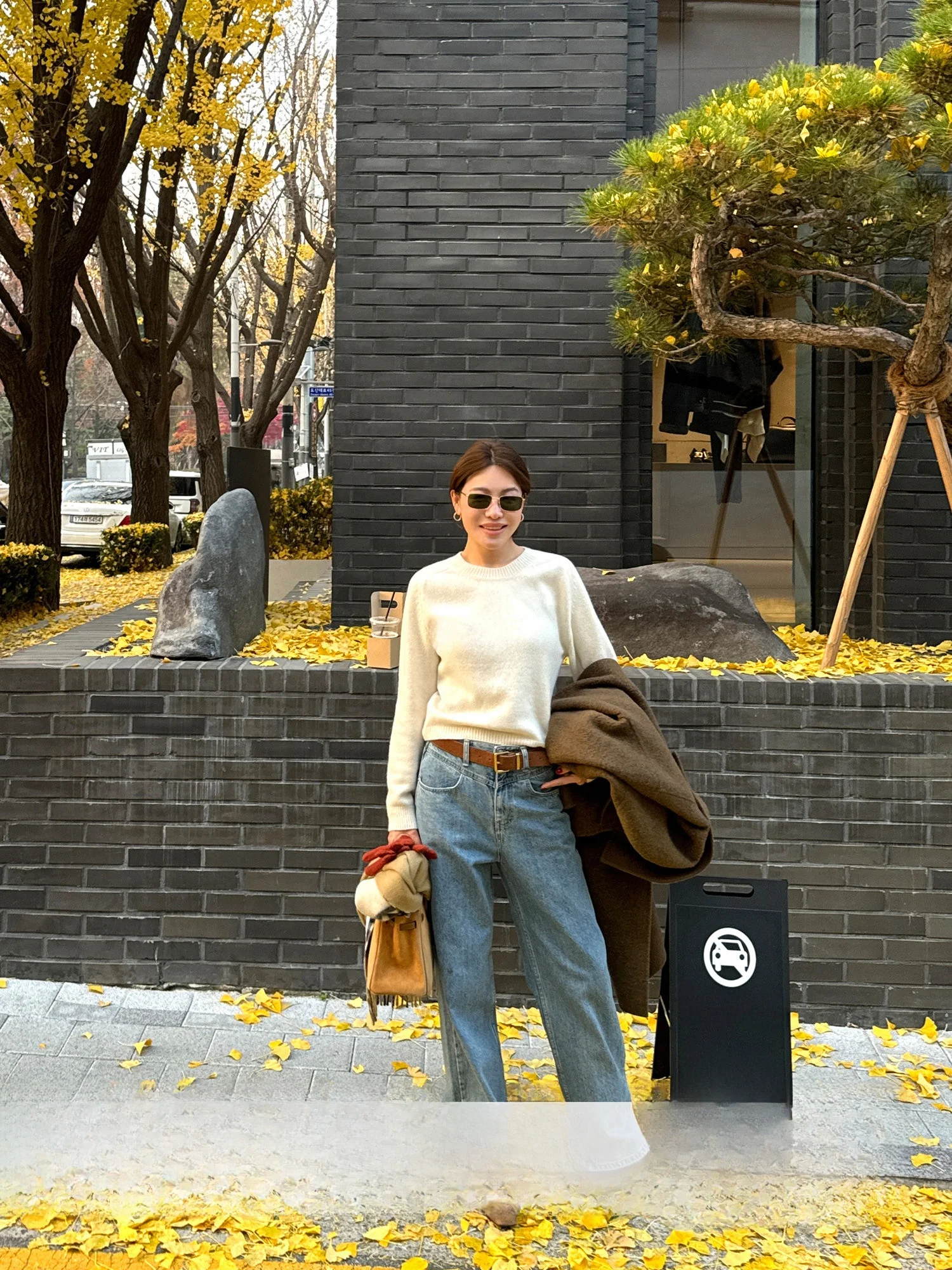 

Белый шерстяной свитер женский приталенный осенне-зимний модный повседневный из чистой шерсти с внутренней подкладкой в корейском стиле, укороченная версия