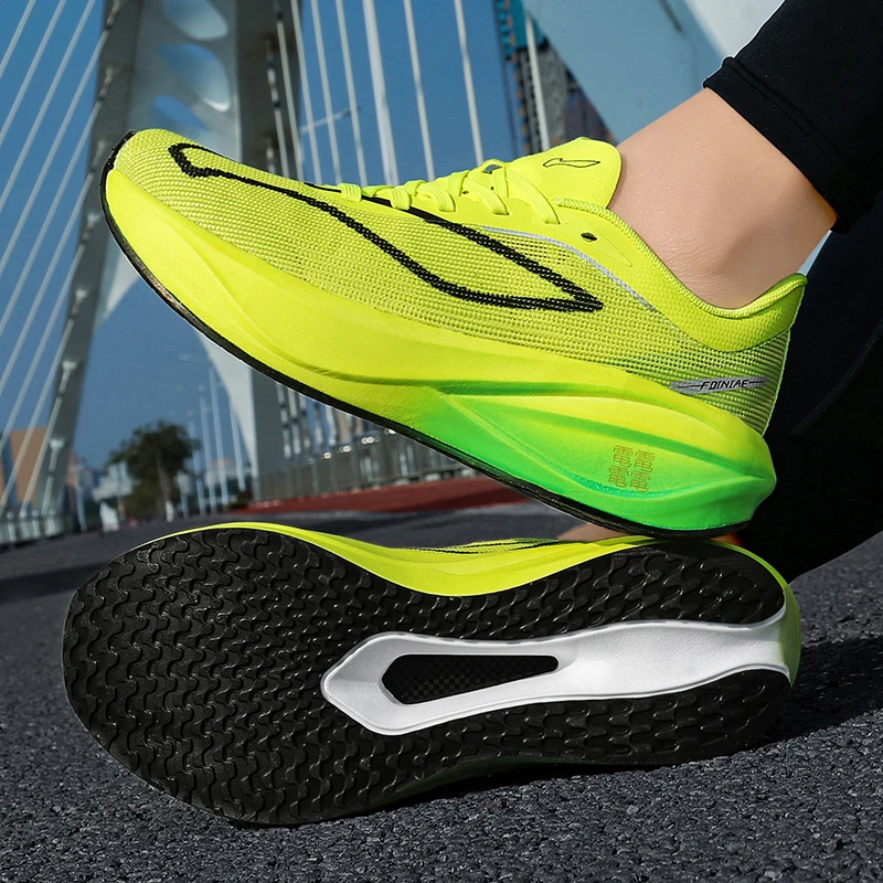 

Men's casual sports shoes new four season fashion comfortable breathable versatile anti slip wear-resistant running sports shoes