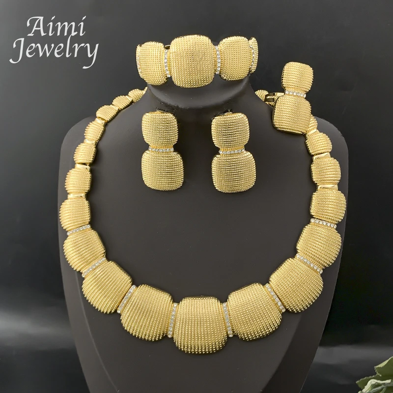 

Luxury Golden Chunky Choker Collar 4Pcs Jewelry Set for Women Necklace Earrings Bracelet Ring Bridal Wedding Party Gifts