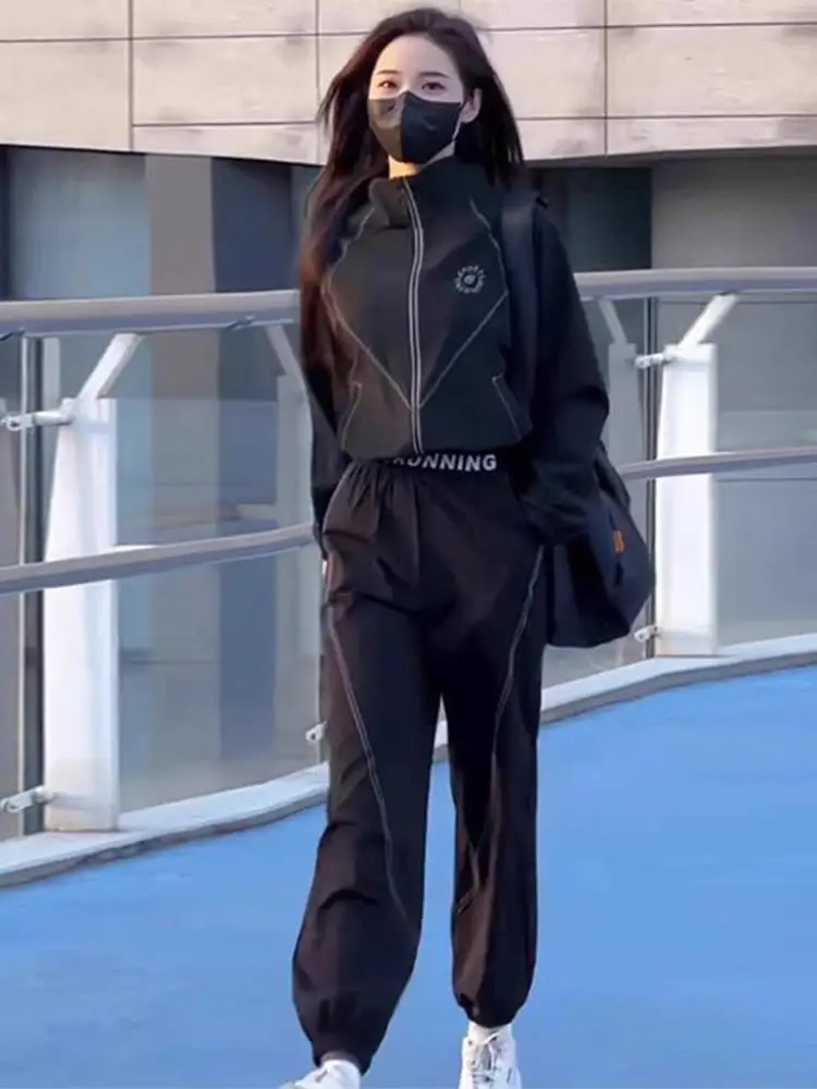 

Black Casual Sportswear Set for Women Spring Autumn New Style Two-Piece Harajuku Pants Jacket Fashionable And Elegant