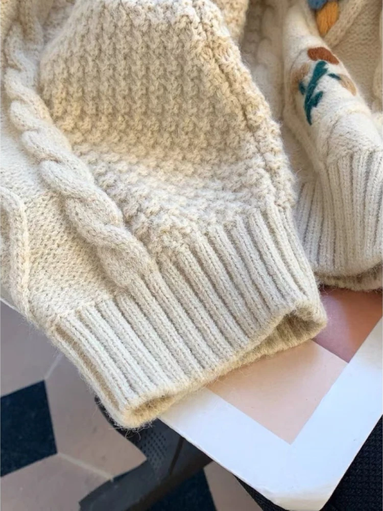 Fashion Vintage Sweaters All Match Design Long Sleeve Flower Embroidery Single Breasted Cardigan Casual Loose Women\'s Clothing