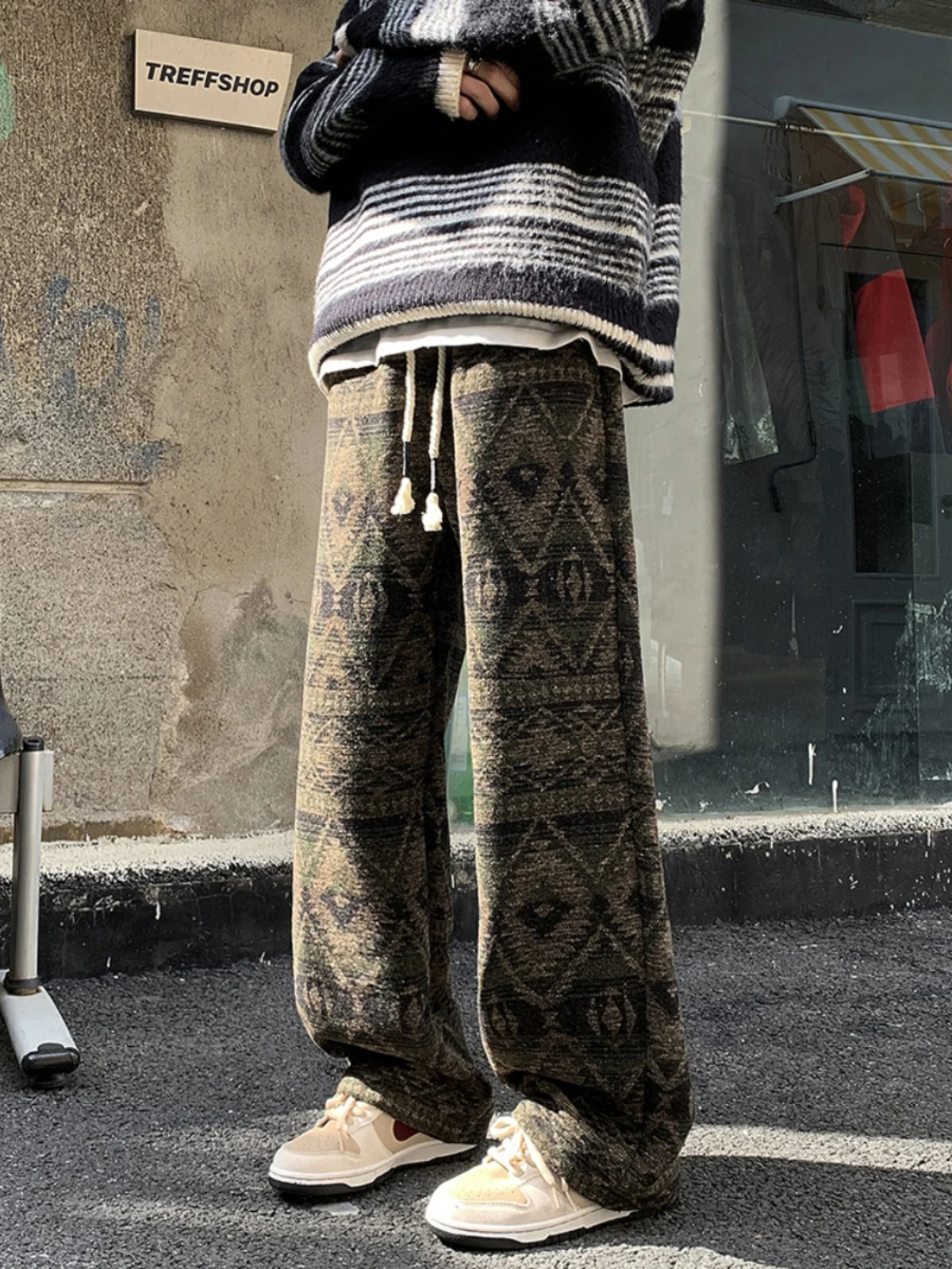 

Мужские повседневные брюки в этническом стиле, из плотной шерсти, свободного кроя, с широкими штанинами, длинные, осенне-зимние, модные, в стиле ретро, американский тренд