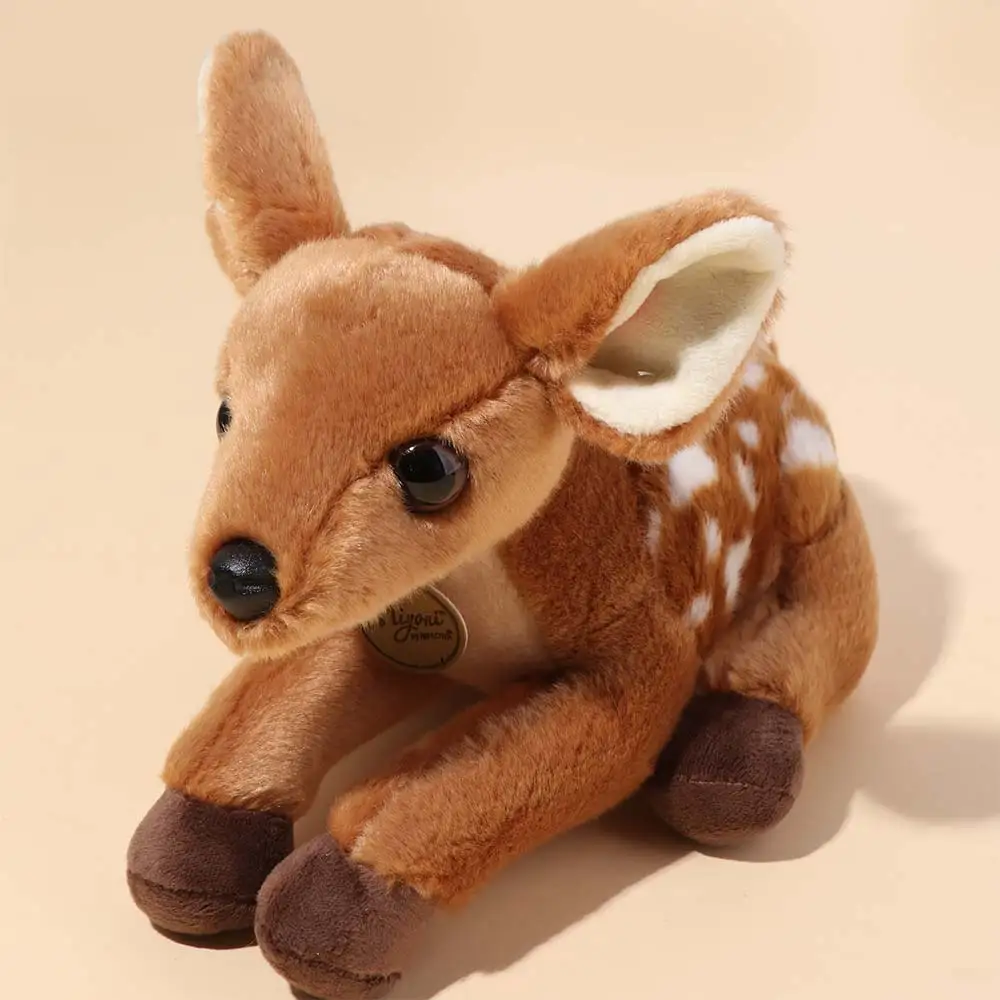 Peluche Cerf Sika Animal de la Forêt, Couleurs Vives, Douce, Jouet en Peluche, Poupée Cerf Cartoon Kawaii, Simulation de Cerf, Cadeau d'Anniversaire