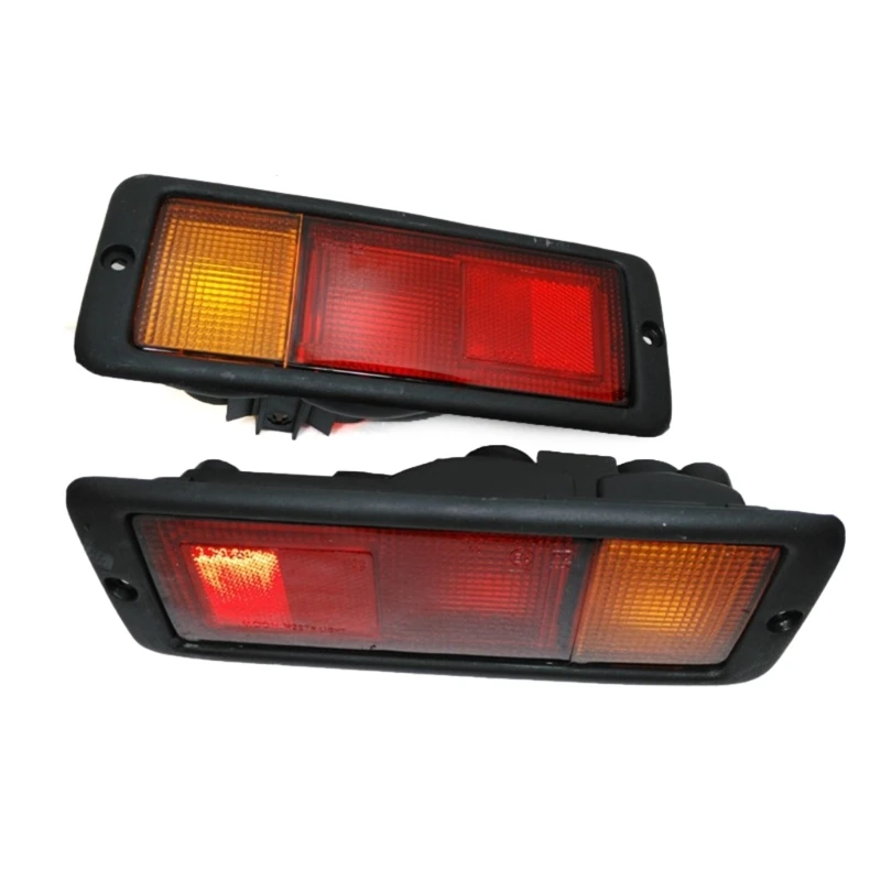 

1pc Rear Bumper Reflectors Light MB124963 MB124964 For Pajero Montero 1992-99 Tail Bumper Fog Lights Warning Lamps