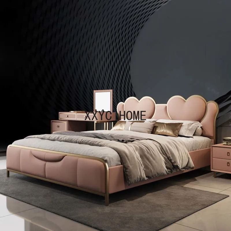 Pink Heart-shaped Love Bed Wooden Queen Size Safe Luxury Girls Couple Italian Bed Marriage Designer Nordic Cama Home Furniture