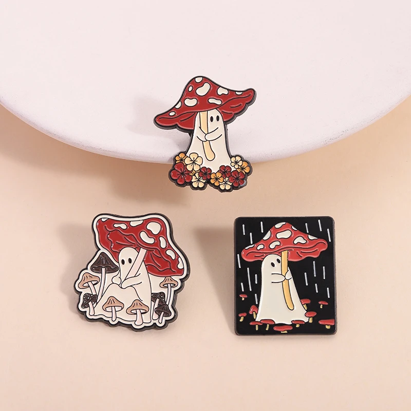 2-5pcs/set Anime Cartoon Characters Enamel Pins Green Mask Man Halloween Ainimal Brooches Lapel Badge Jewelry Gifts ﻿for Friends