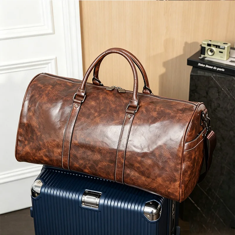 Cylinder travel bag, large-capacity portable fitness bag, shoulder messenger bag. view 4