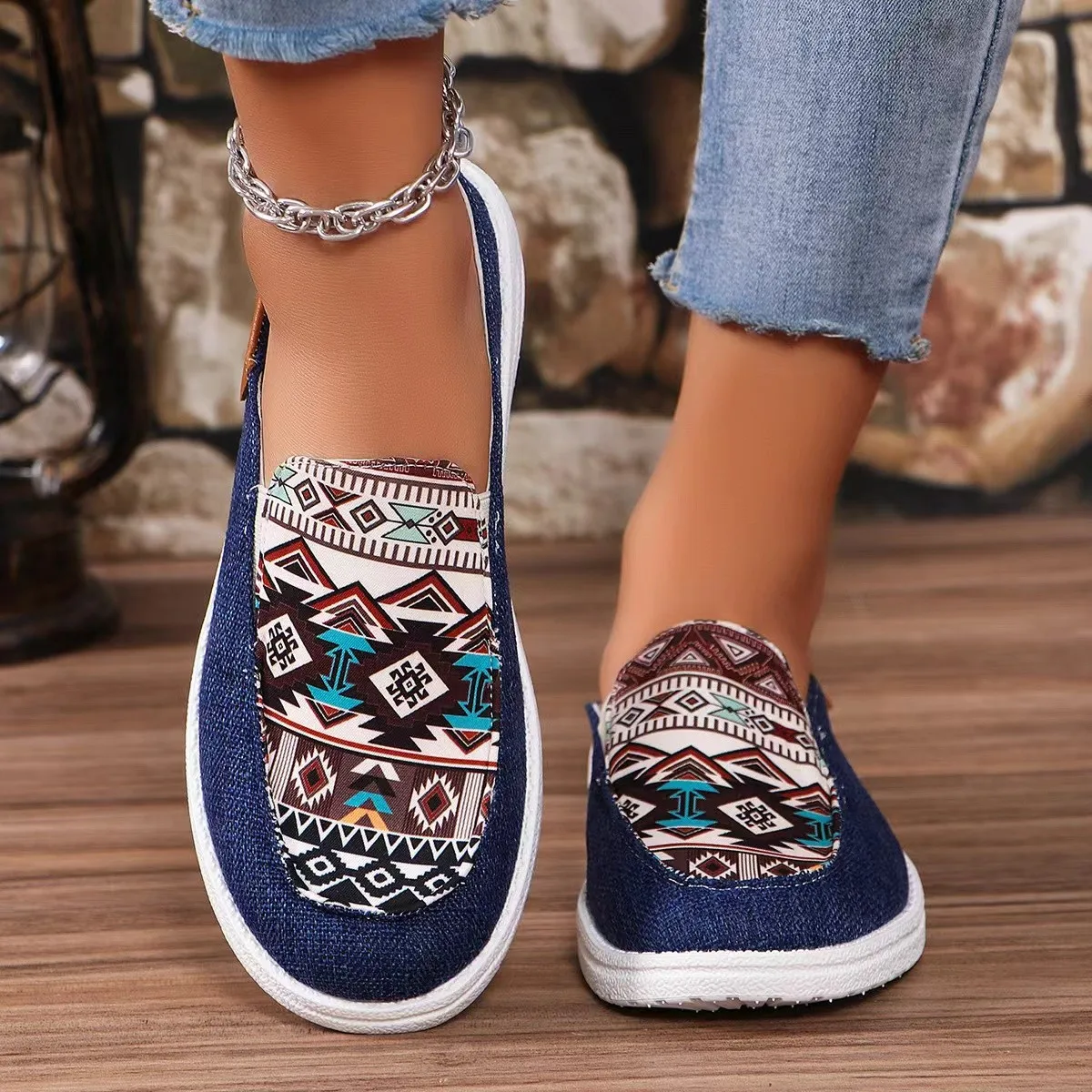 Spring Summer Women Round Toe Half Slippers Fashion Walking Shoes Color Matching Casual Comfortable Shallow Mouth Women Sneakers