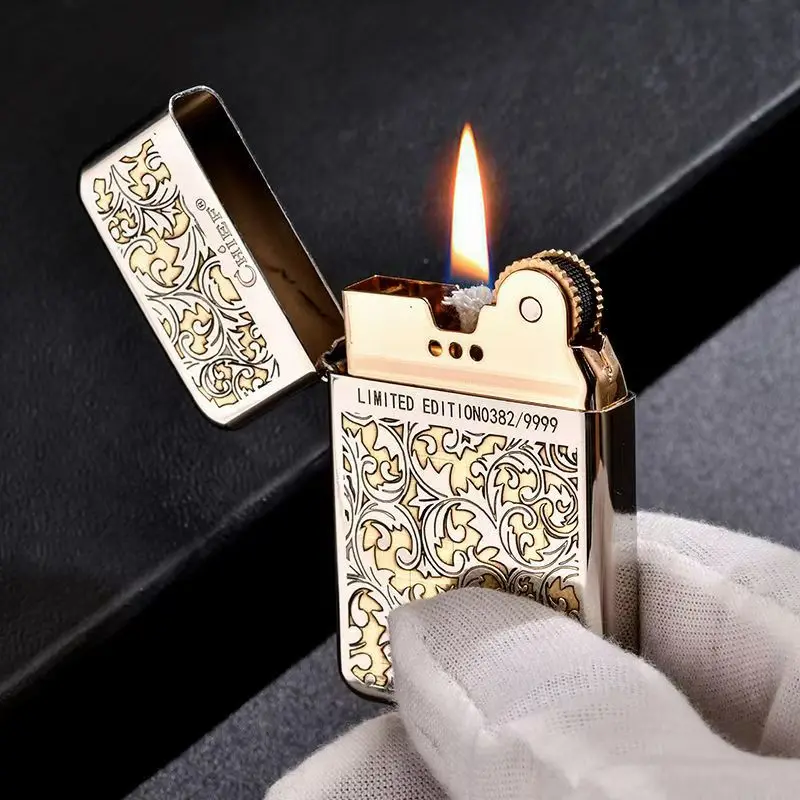 

CHIEF Leader Kerosiene Lighter Pure Copper Retro Essential Carving Tangcao Windproof Portable Limited Edition Men's Gift