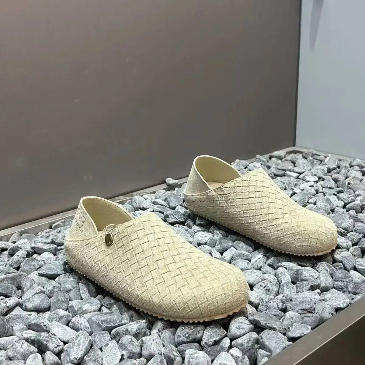 

Men Women Leather Toe Plus Size Slippers Mules Close Summer Spring Slip On Flats Unisex Low-Heeled Fashion Comfort