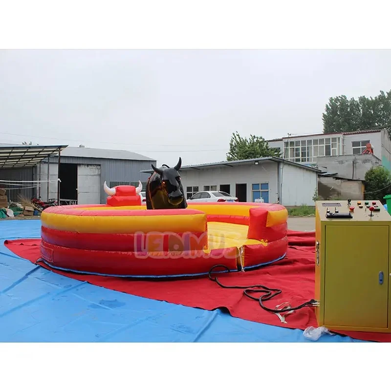 Crazy Ride Electric Raging Bull Inflatable Mechanical Bull Rodeo With Red Eyes and Smoke Effect Machine Bull Riding for Kids