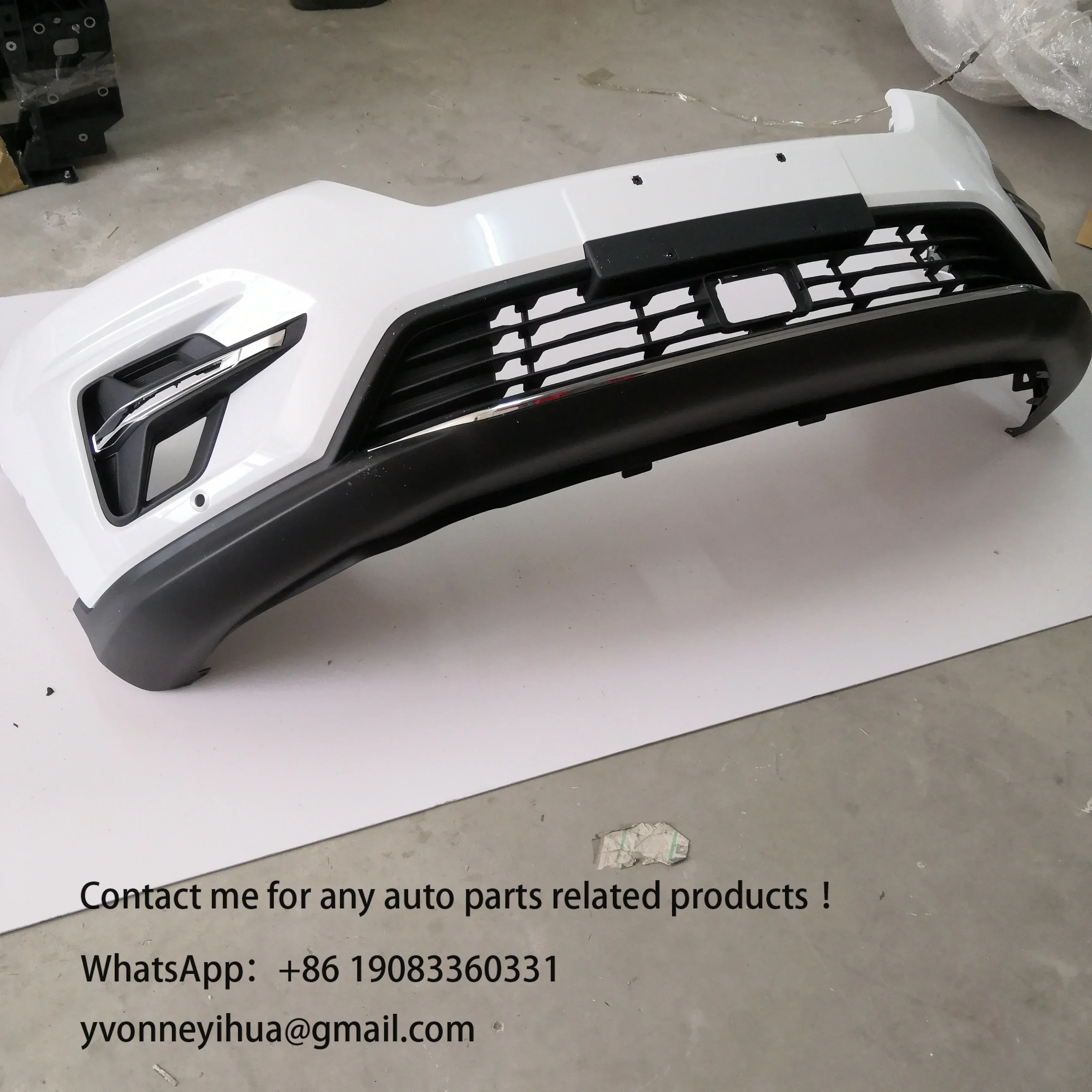 Engine Parts Front Bumper Assembly for Changan CS75 2018 Year