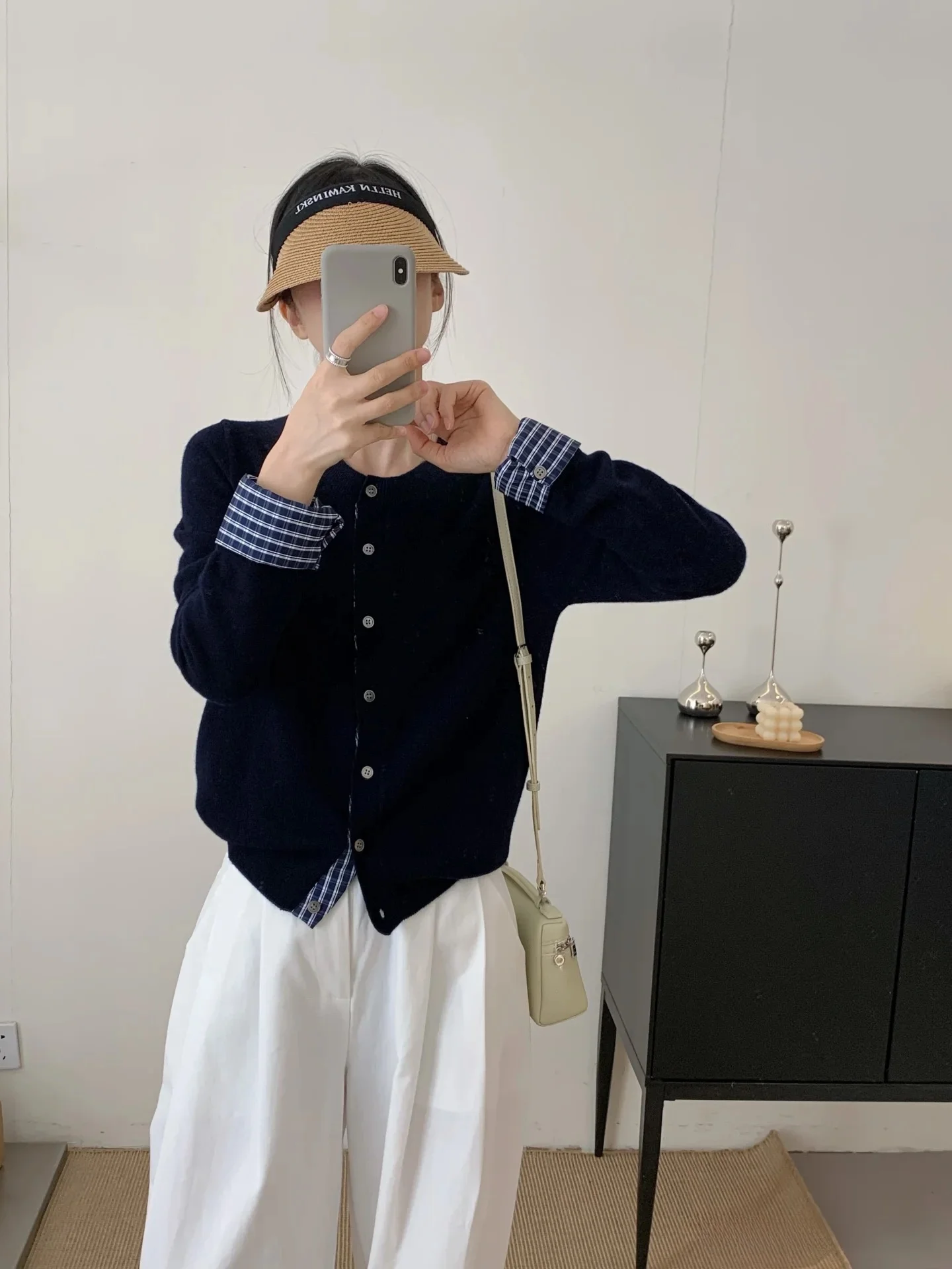 

Высококачественный вязаный кардиган с круглым вырезом, многослойный, осенняя новинка, женский, комфортный, мягкий, свободного кроя