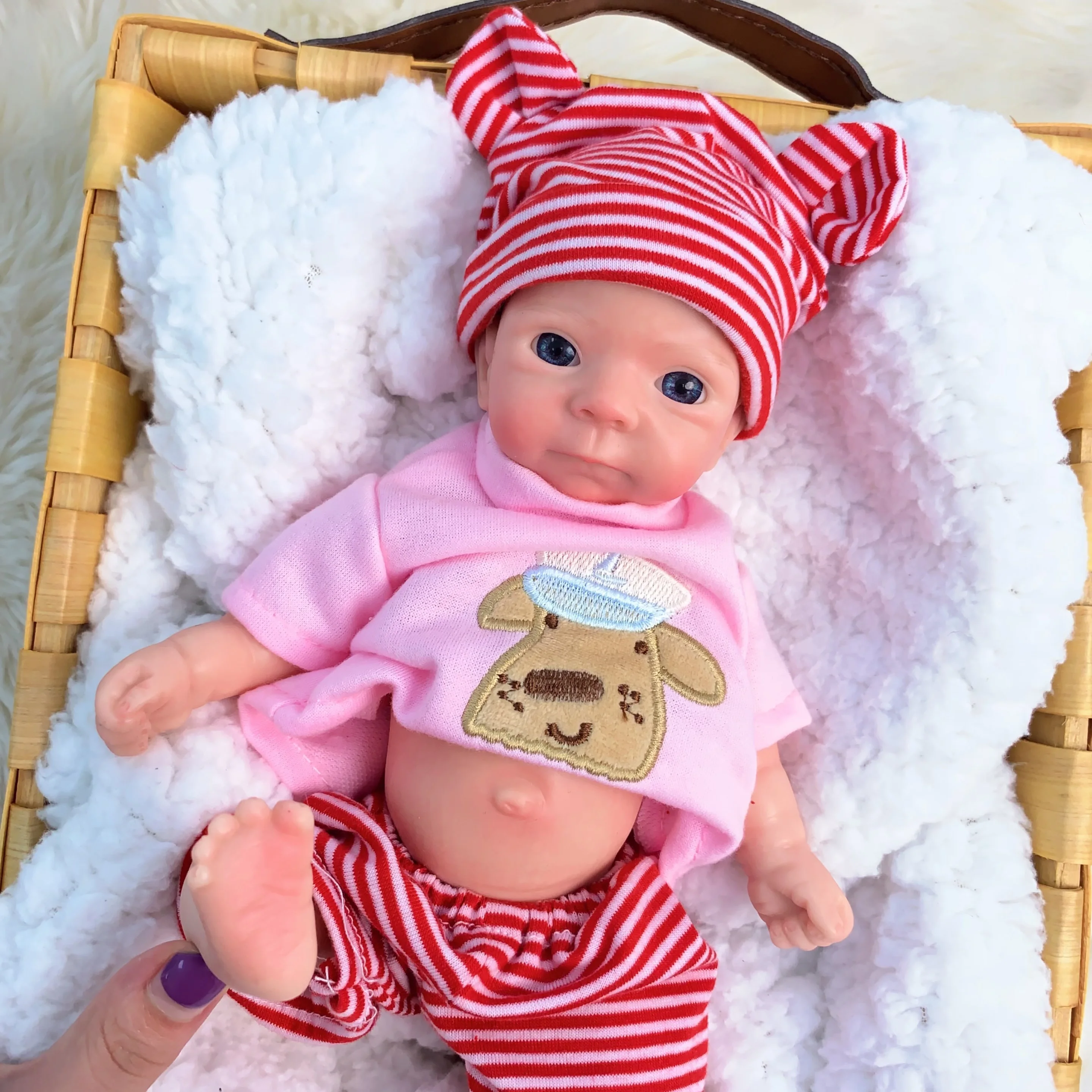 Saskia 10 pouces Silicone Reborn poupée à la main nouveau-né bébé poupée Bettie Silicone fille pour cadeaux d'anniversaire