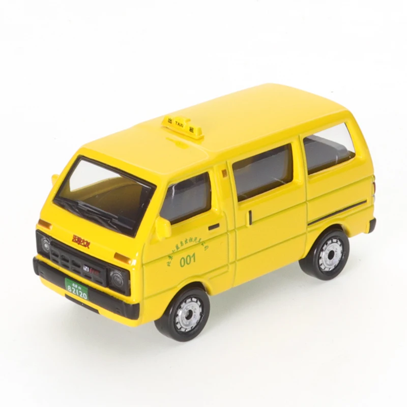 XCARTOYS 1/50 Car Model Toy - A Memory From The 1980s - Tianjin Daifa Small Van in Yellow