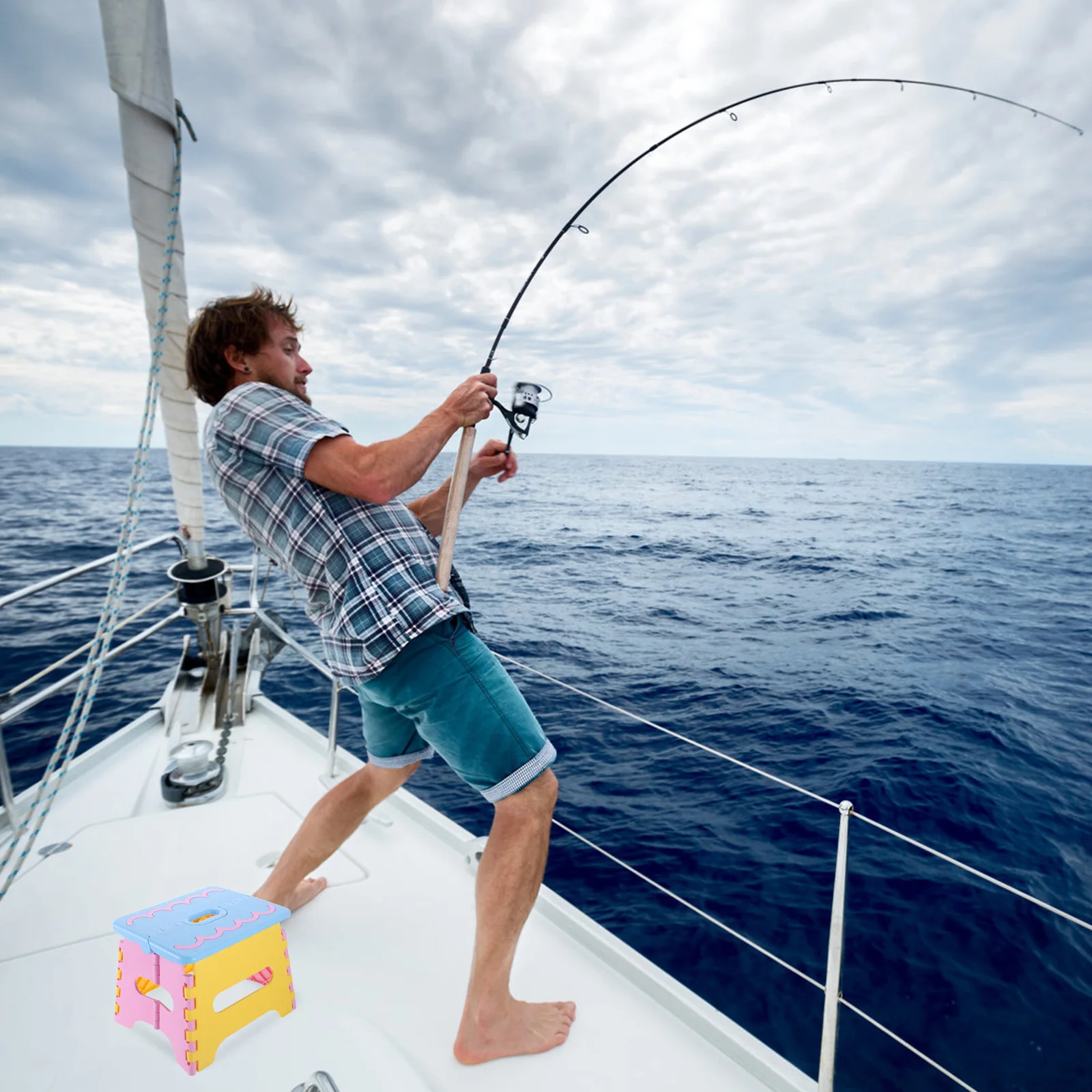 Рисунок 4 - Портативный складной табурет-ступенька