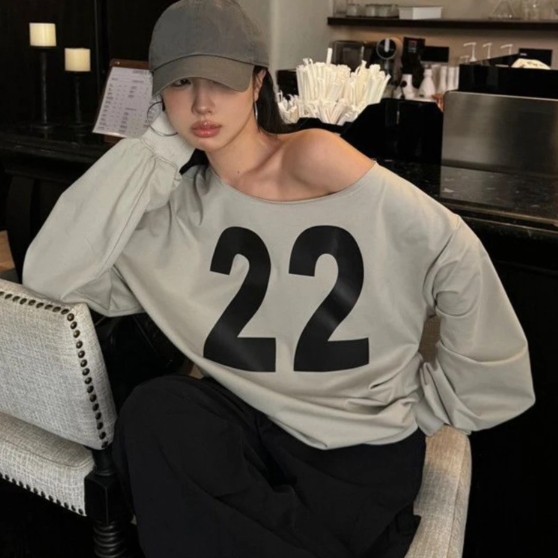 

DEEPTOWN Y2k Oversized Sweatshirts Women Autumn Streetwear Long Sleeve Letter Print Sexy Off Shoulder Sweatshirts Kpop 2024 New