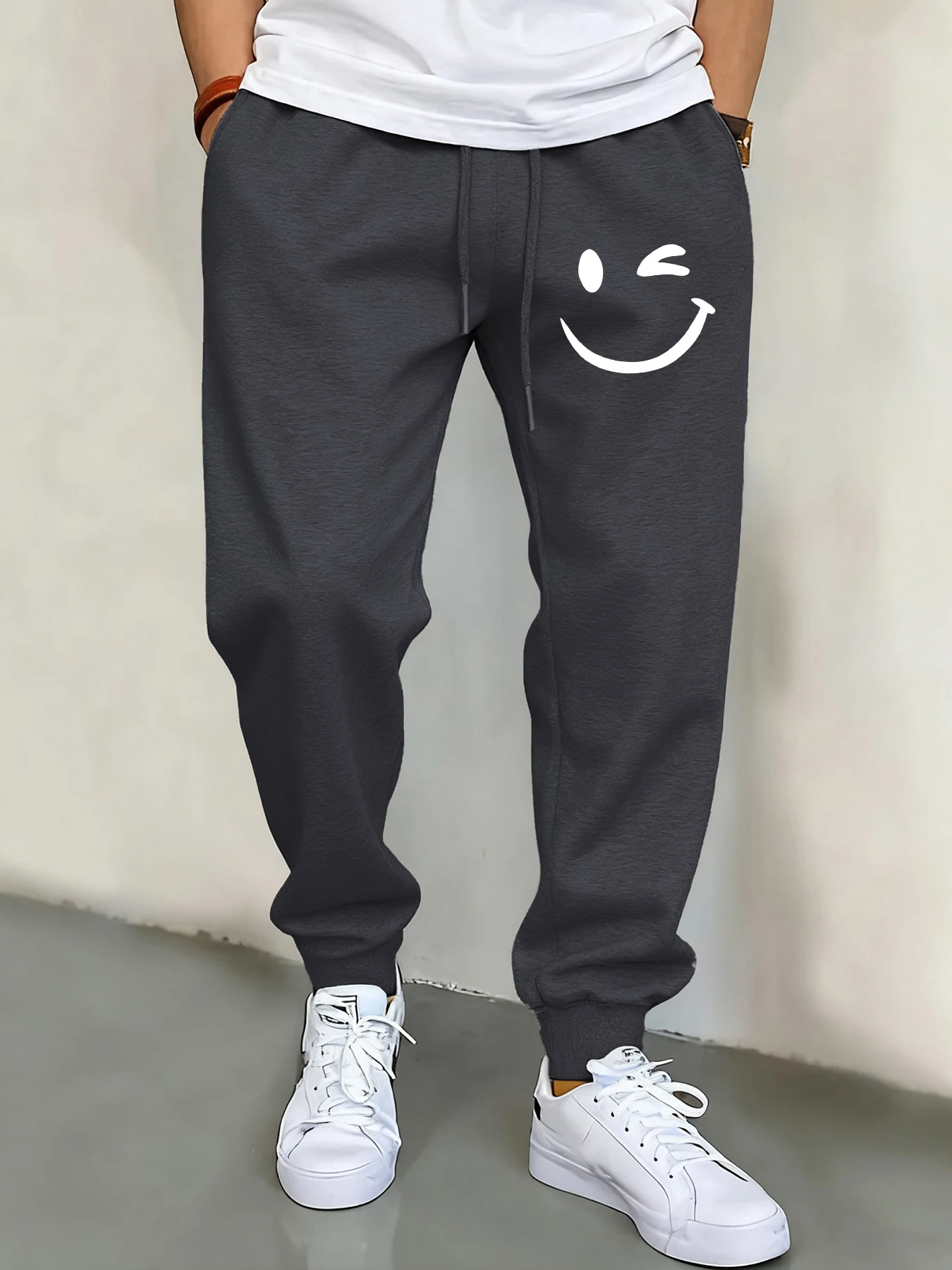 

Mischievous Smiling Facemen'S Jogger Casual Basic Pants Versatile Pocket Pants Fashion Street Sweatpants Unisex Retro Clothing