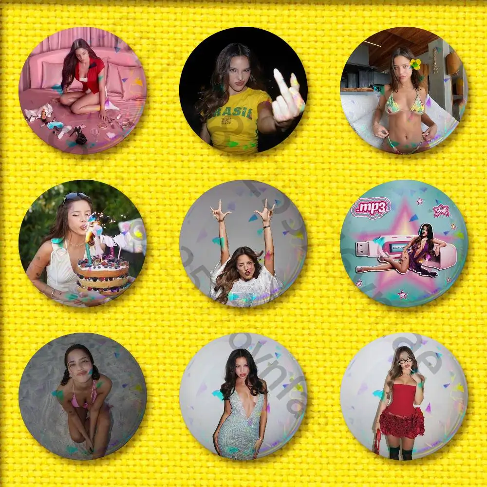 E-Emilia Mernes Perfectas MP3 Badge For 44mm 32mm 58mm 25mm 75mm Round Pin Brooch Insignia Case Collectibles