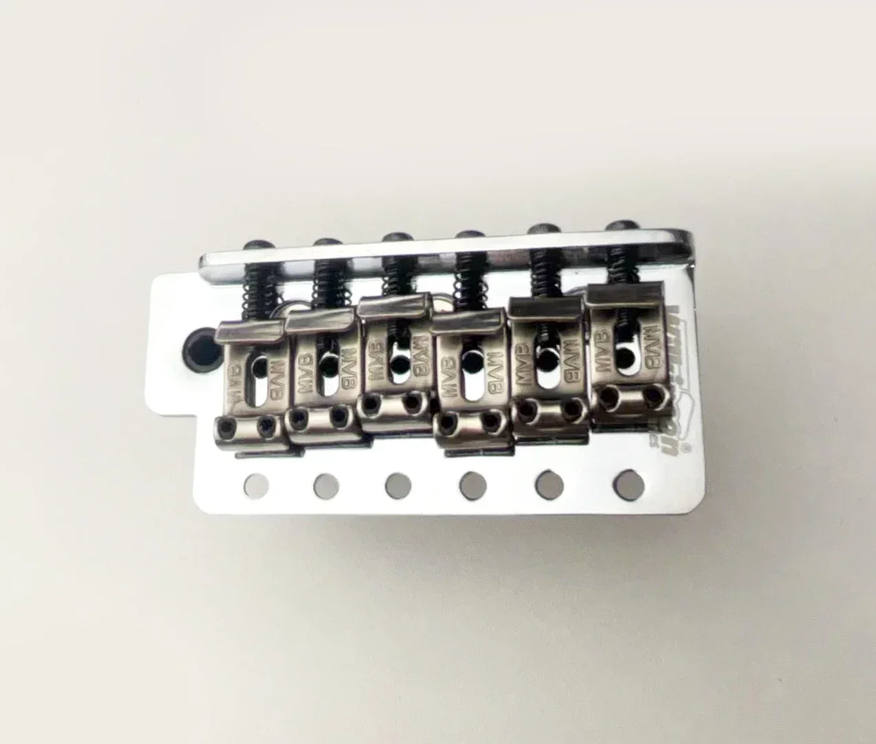 

Wilkinson WOV03 54mm (2-1/8 inch) Vintage Tremolo Bridge-for Guitar EquipmentAccessories