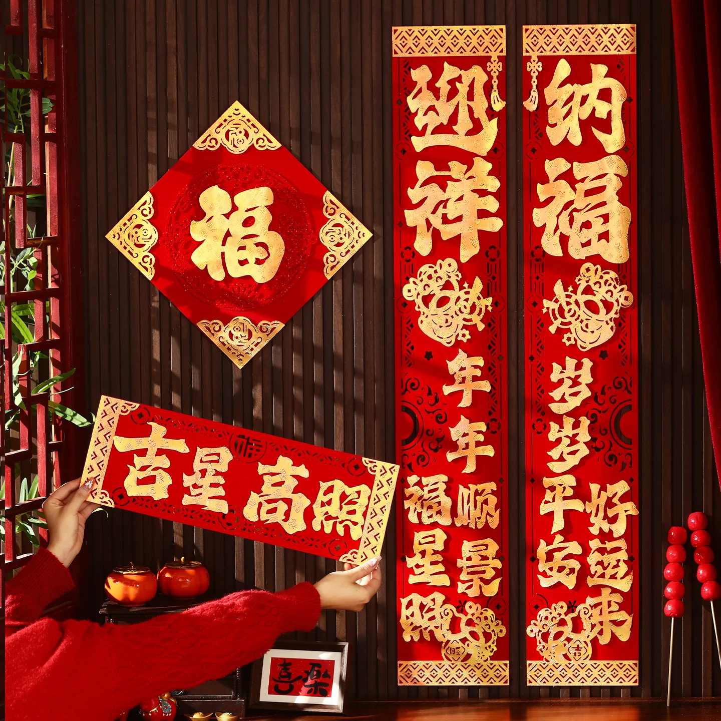 Distici per l'anno del cavallo nel 2026, giunti del Festival di Primavera, adesivi per porte con personaggi "Fu" di Capodanno