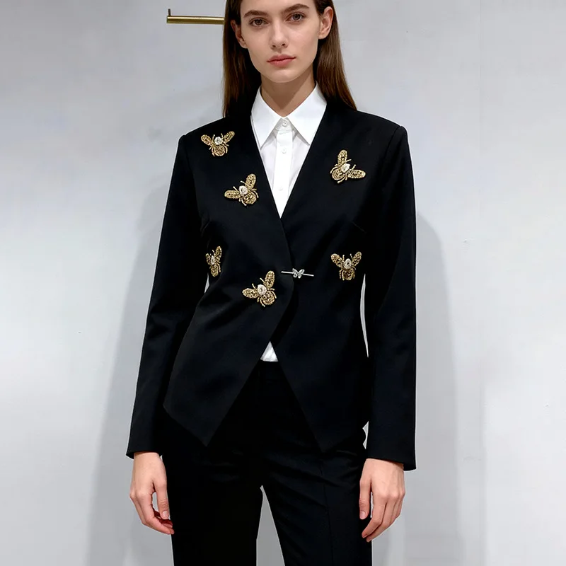 เสื้อสูทผู้หญิงสุดหรูสำหรับฤดูใบไม้ร่วงและฤดูหนาว  แฟชั่นเสื้อโค้ทตกแต่งลายแมงมุมสำหรับสุภาพสตรี