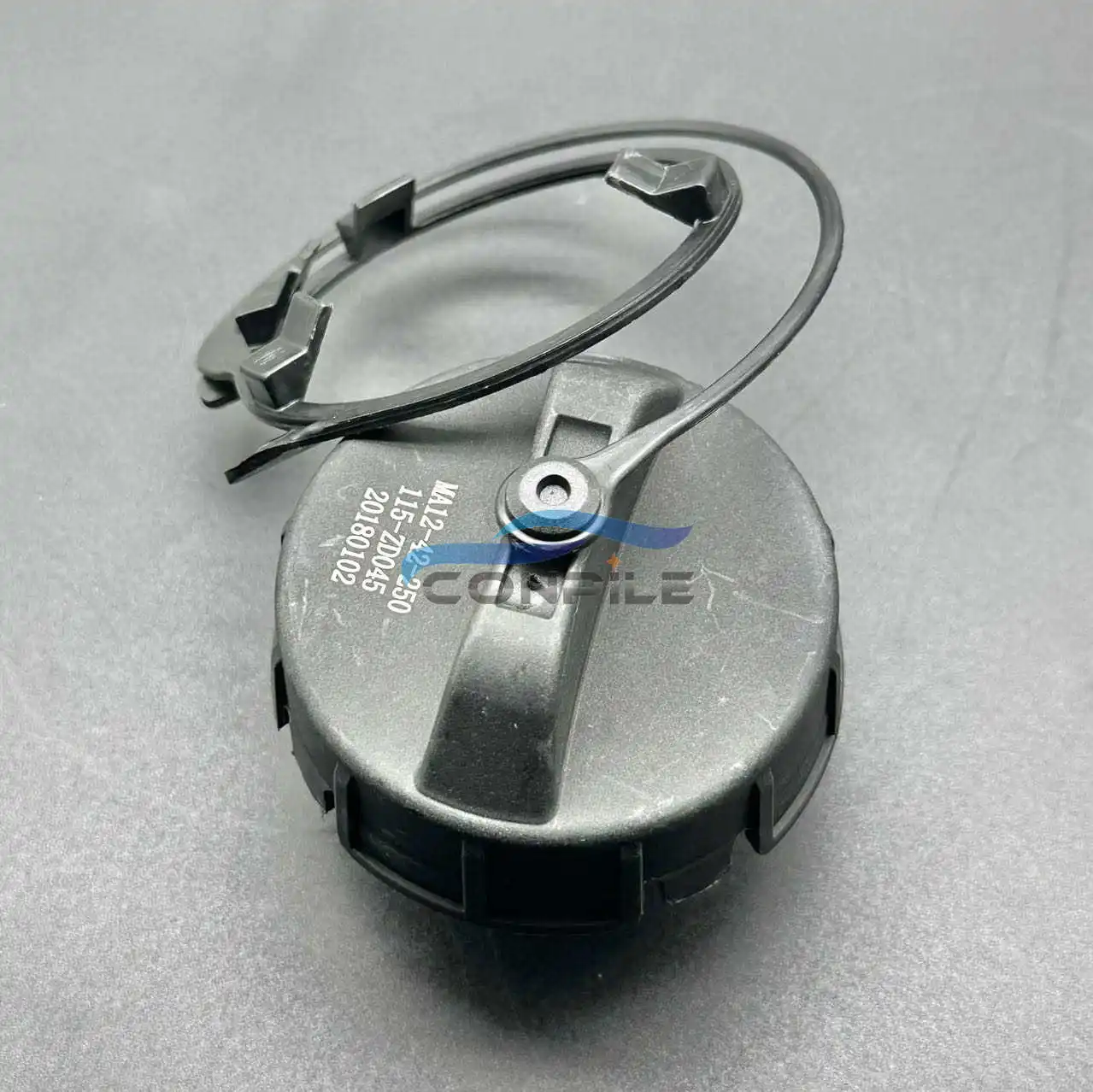 One piece is suitable for Mazda 6 Mazda 3 fuel tank cap car race fuel tank cap fuel tank cap fuel tank inner cover with lanyard