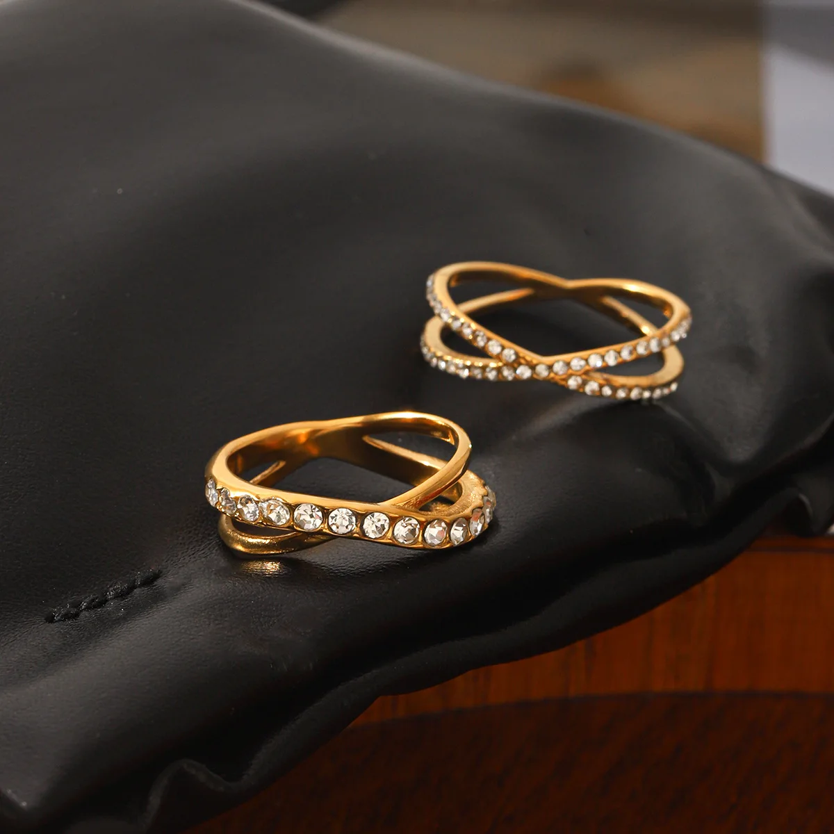 Classic style 18K stainless steel full diamond cross line ring, niche high-end feel, cross-border jewelry design sense