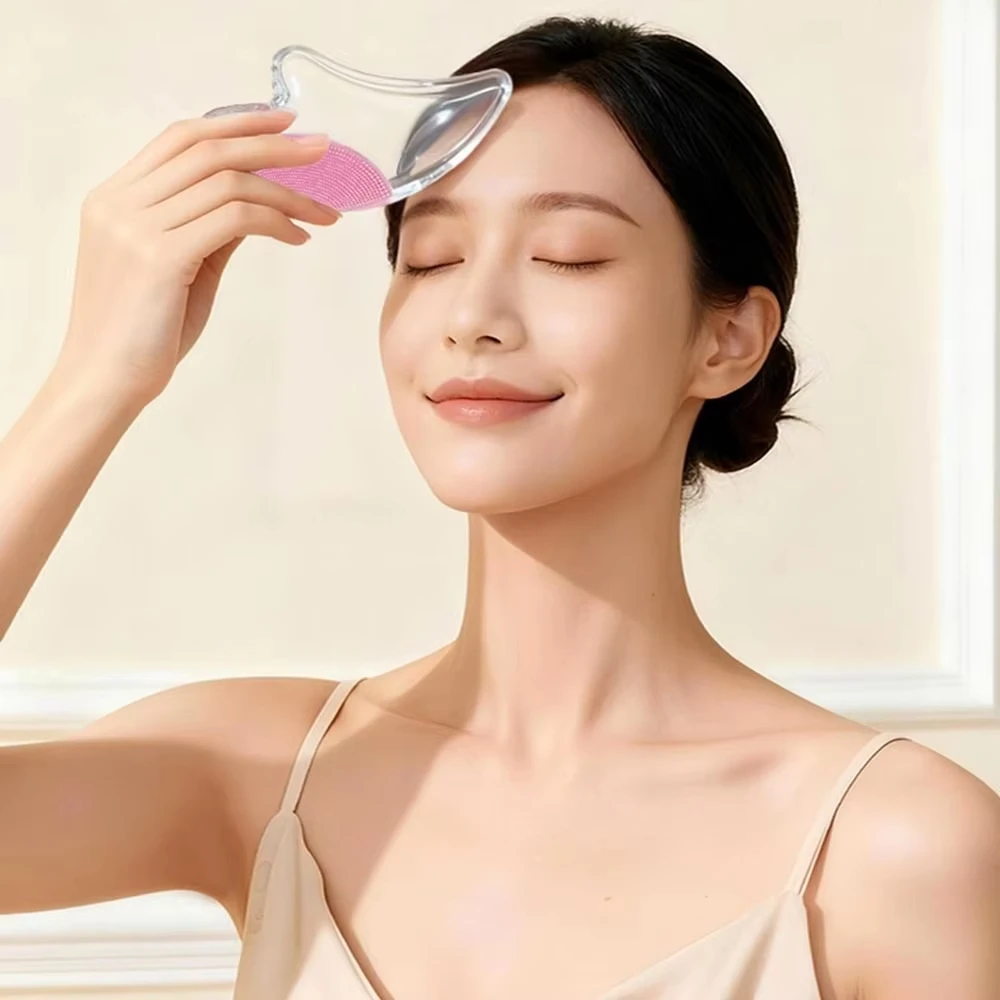 

Transparent Resin Gua Sha Board with LED Light, Facial Massage Scraper for Wrinkle Removal, Skin Tightening & Smoothing