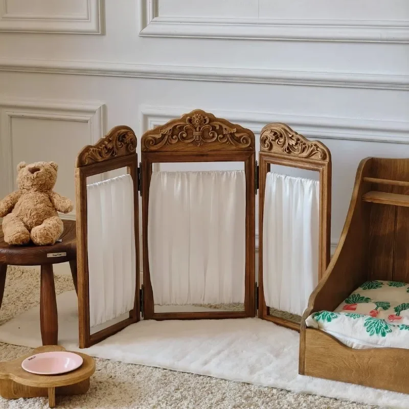 Satin engraved screen | Original foldable pet store cat and dog partition set setting
