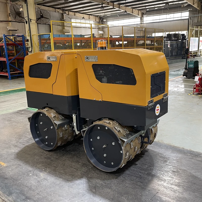 Storike 1800kg Remote Control Double Drum Sheep Foot Vibratory Road Roller Poclain Hydraulic Engine Trench Compactor