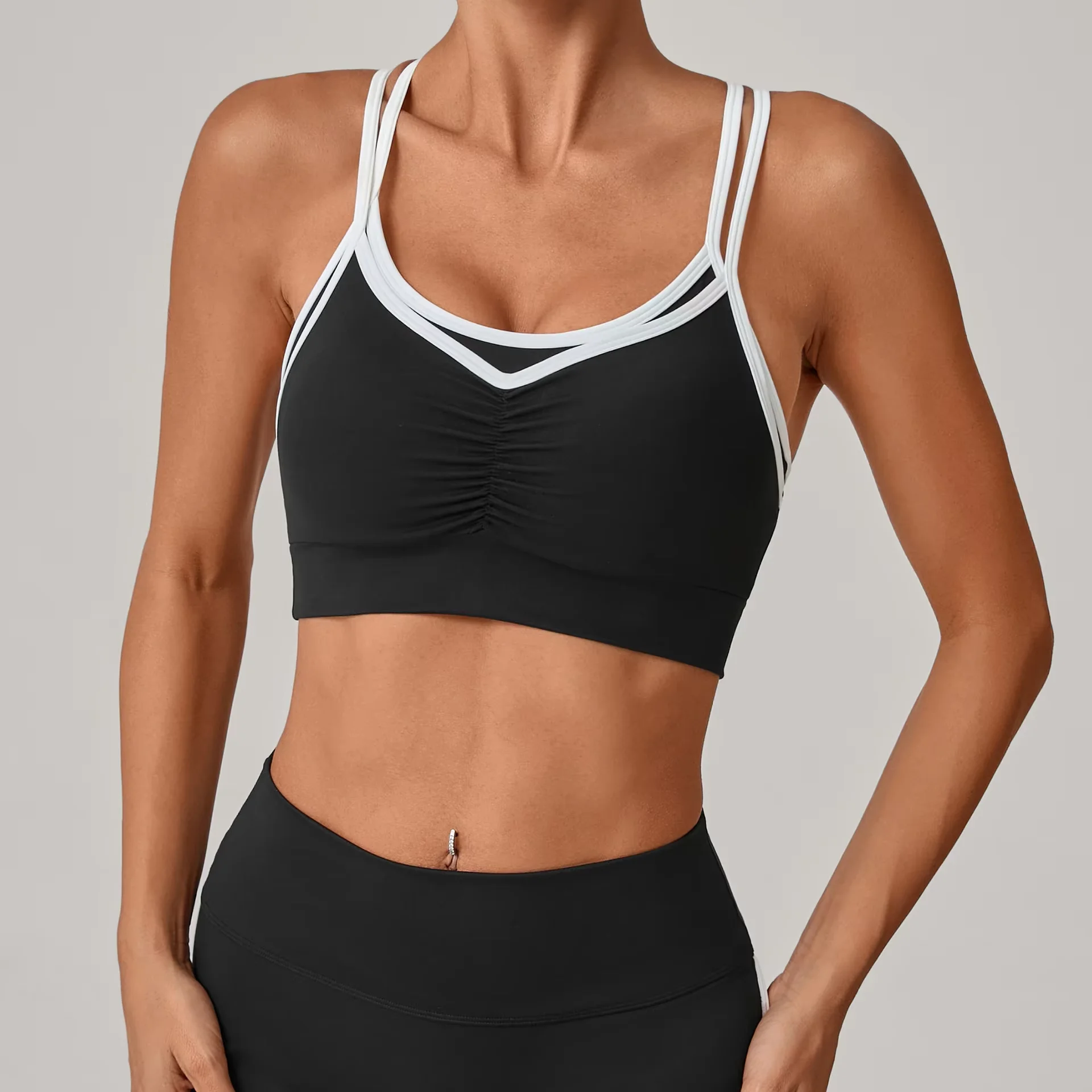 

Женский регулируемый бюстгальтер для йоги с открытой спиной, спортивный топ размера XL с цветными блоками и подкладкой из спандекса, простая стильная майка для тренировок в тренажерном зале