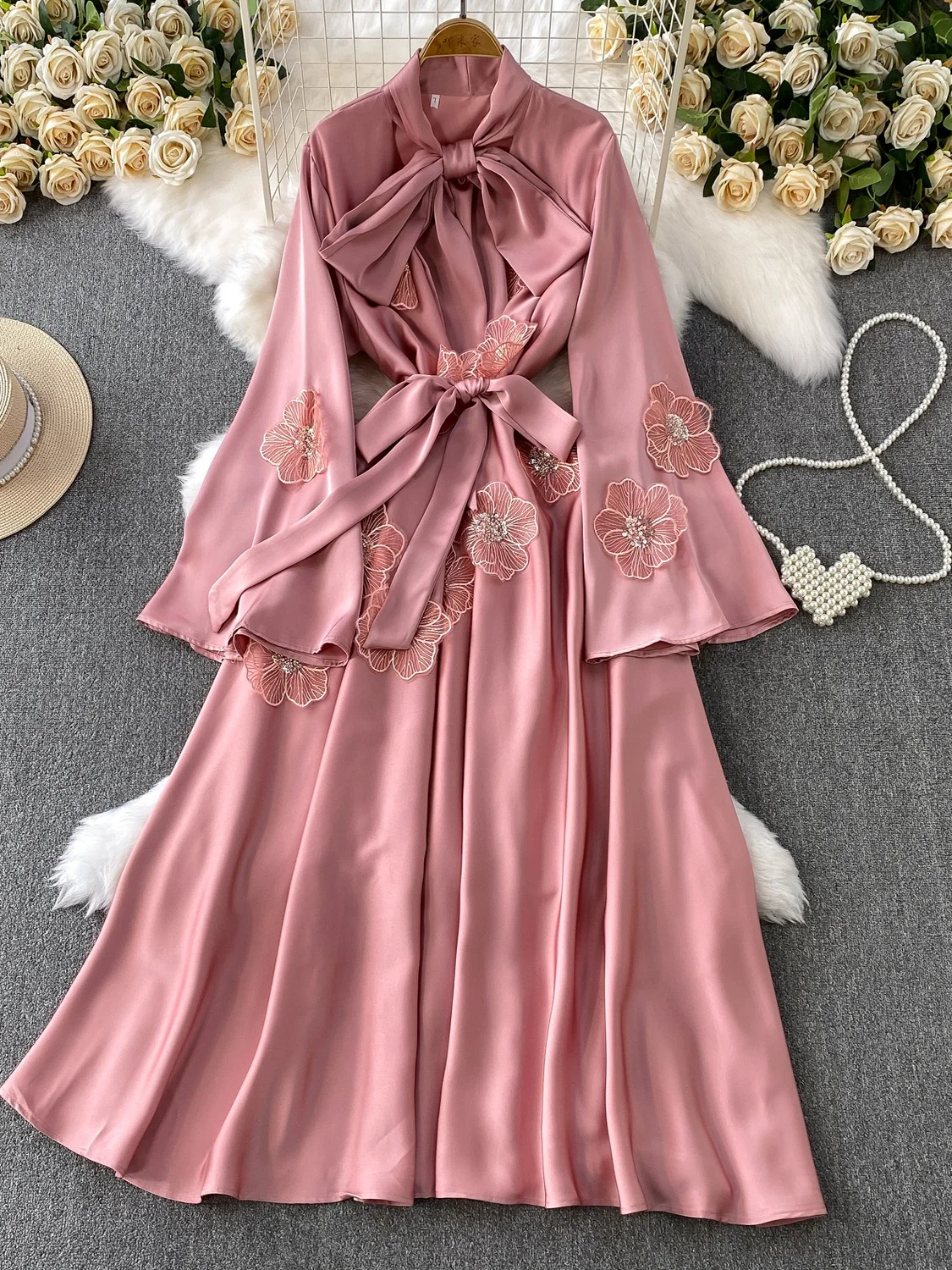 우아한 v 넥 벨 슬리브 드레스 여성 여름 허리 씬 실크 새틴 슬리밍 롱 드레스 하이 웨이스트 꽃 3D 디자인