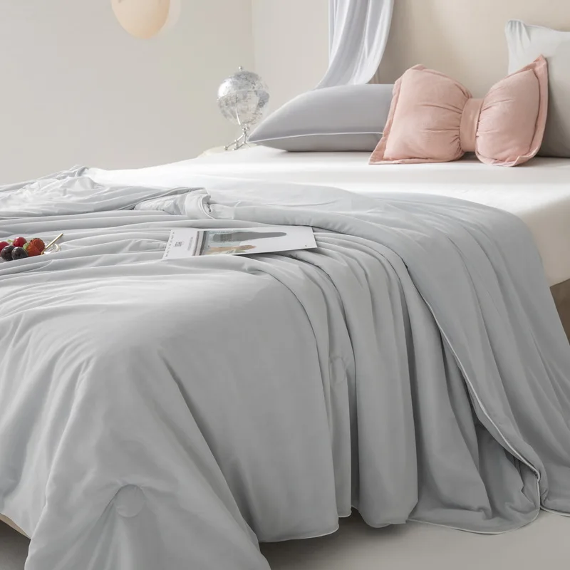 Ice Silk Cooling Blanket Summer Thin Quilt A Class Washable Air Conditioner Quilt Ice Cream Cool Feeling for Family Gift
