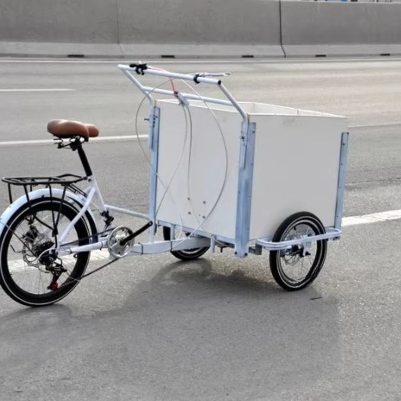 To the tricycle reverse riding donkey, the elderly force bicycle, pull goods stall disc brake variable speed