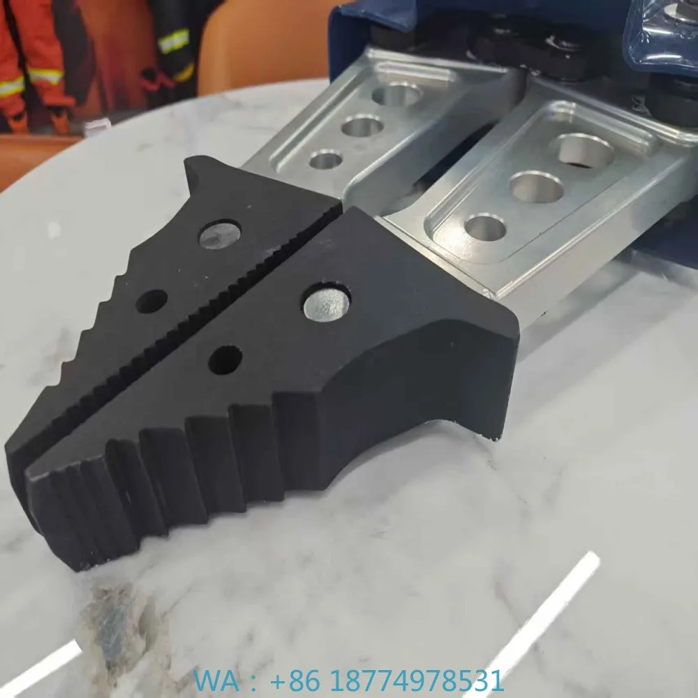 Pressure 15mm Cutting Capacity 42.0KN Expansion Force Stainless Steel Hydraulic Cutter Spreader 125mm Jaw Opening 63MPa