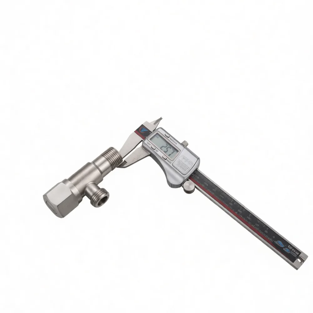Solid Copper And 304 Stainless Steel Angle Valve Ceramic Core Water Pipeline Fitting For Heater Basin Maintenance