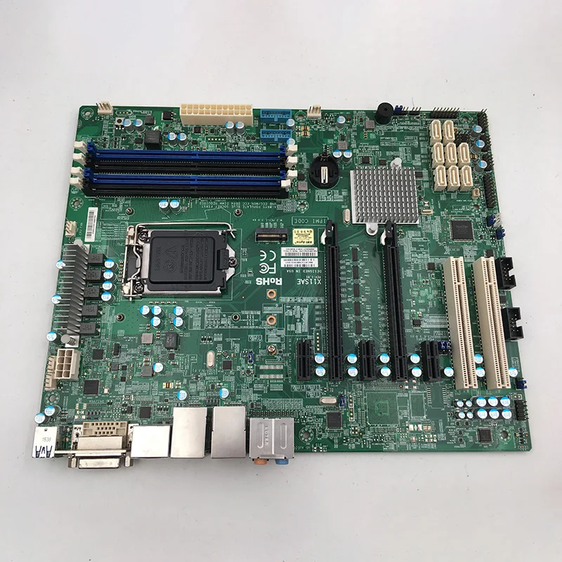 

Материнская плата X11SAE для рабочих станций Supermicro ATX, Intel C236 LGA-1151, E3-1200 v6/v5, 6-го/7-го поколения, серия Core i3/i5/i7