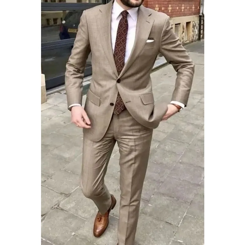 

2025 мужской костюм, красивый повседневный костюм из 2 предметов для мужчин, свадебные смокинги с зубчатыми лацканами, деловой пиджак для выпускного вечера для жениха